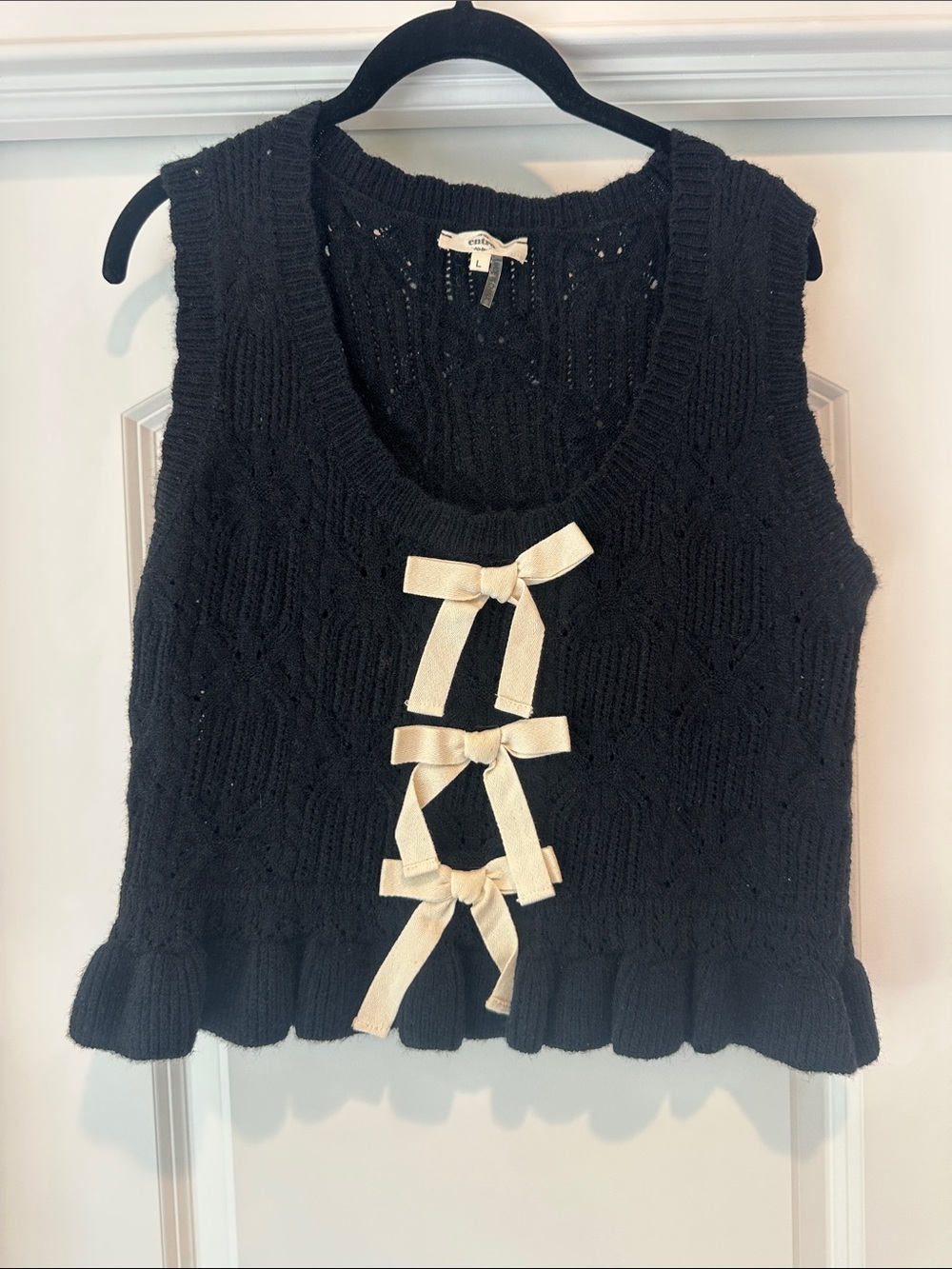 NWOT Entro Black Knit Bow-Accent Sleeveless Top